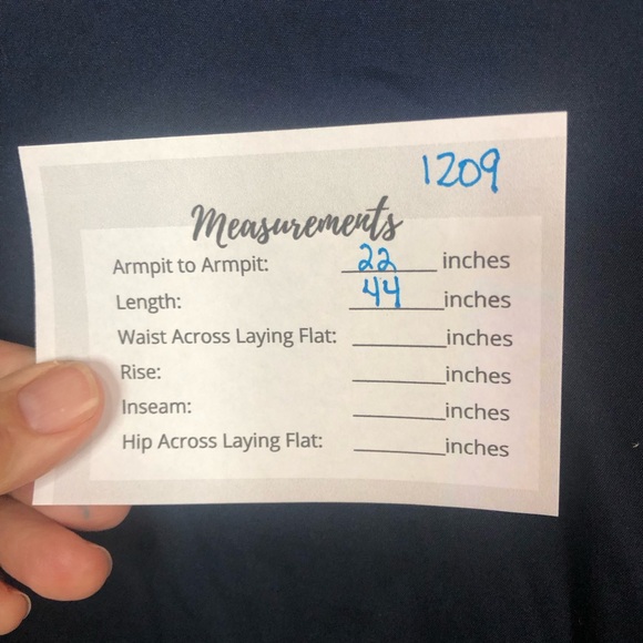 Chico’s Navy Blue Midi Dress Smocked Sleeves Side Pockets - Picture 7 of 7